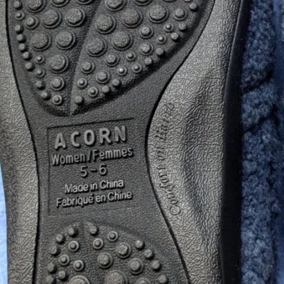 Acorn Slippers - Picture 2 of 6